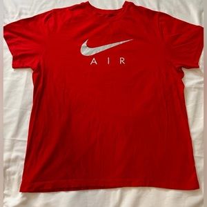 Authentic Nike Tee L